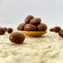 Cargar imagen en el visor de la galería, Pasa cubierta de chocolate sin azúcar