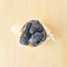 Cargar imagen en el visor de la galería, ciruela pasa sin hueso, ciruela pasa, ciruela pasa a granel, Carmeluz venta a granel zero waste en San Nicolás, General Escobedo, Contry, Cumbres, San Pedro Garza García, Apodaca, Monterrey, Nuevo León, Saltillo, Coahuila