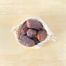 Cargar imagen en el visor de la galería, dátil con hueso, dátil sin hueso, datil medjool, azucar de datil, jarabe de datil, postre con datil, Carmeluz venta a granel zero waste en San Nicolás, General Escobedo, Contry, Cumbres, San Pedro Garza García, Apodaca, Monterrey, Nuevo León, Saltillo, Coahuila